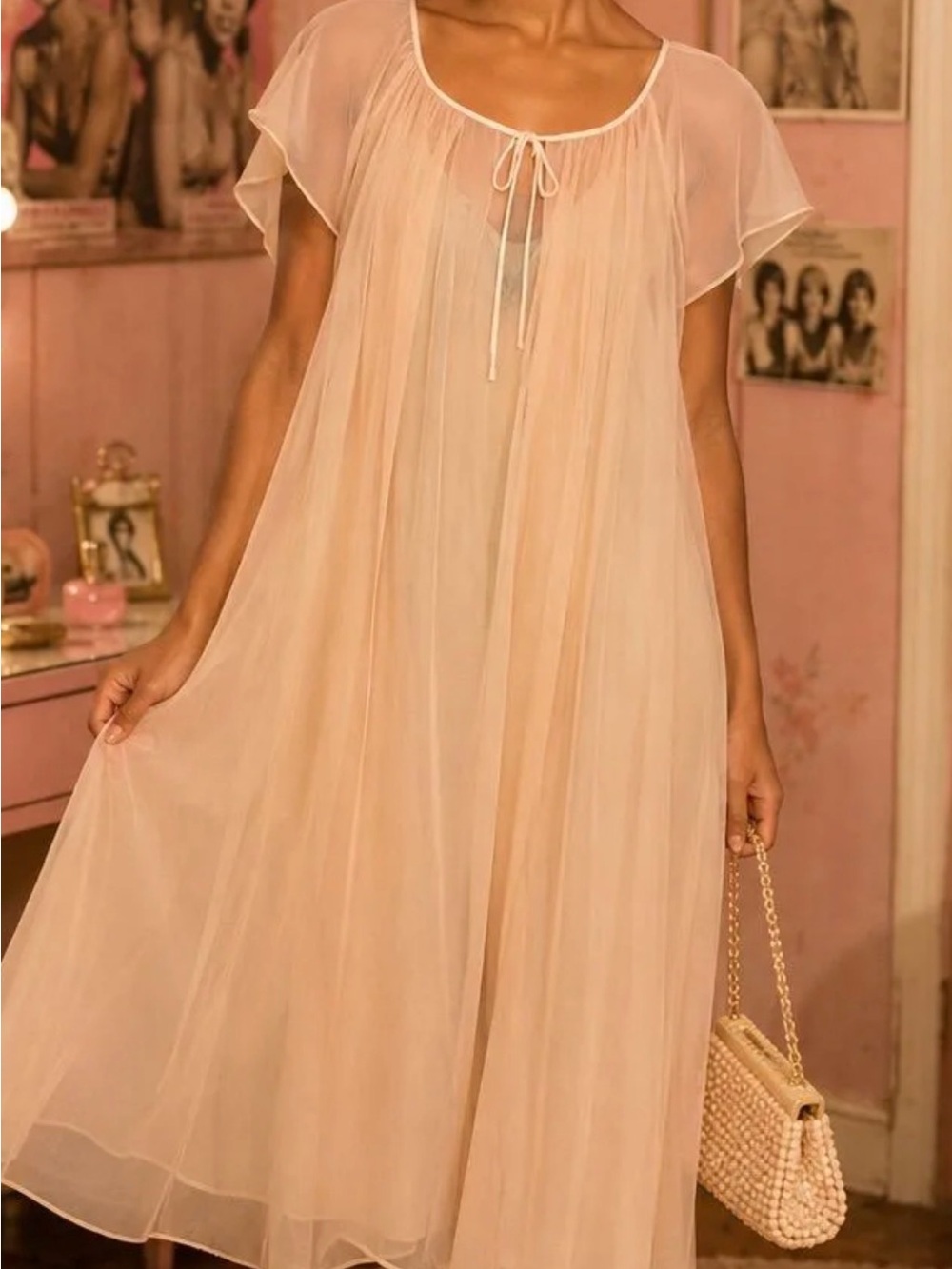 Vintage 1960s Baby Powder Pink Robe One Size with Bow Tie